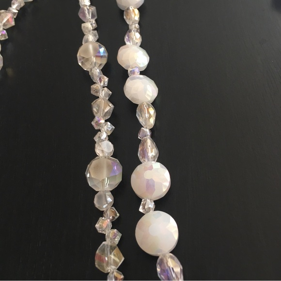 3 Crystal & Glass Necklaces With Earrings - Picture 8 of 16